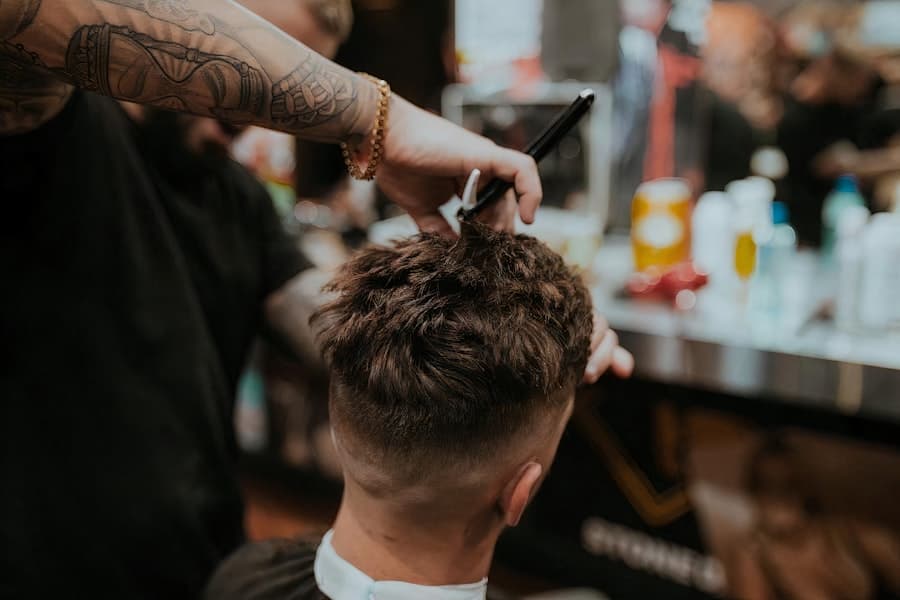 Corte clássico com acabamento — DEMO Norte Barber